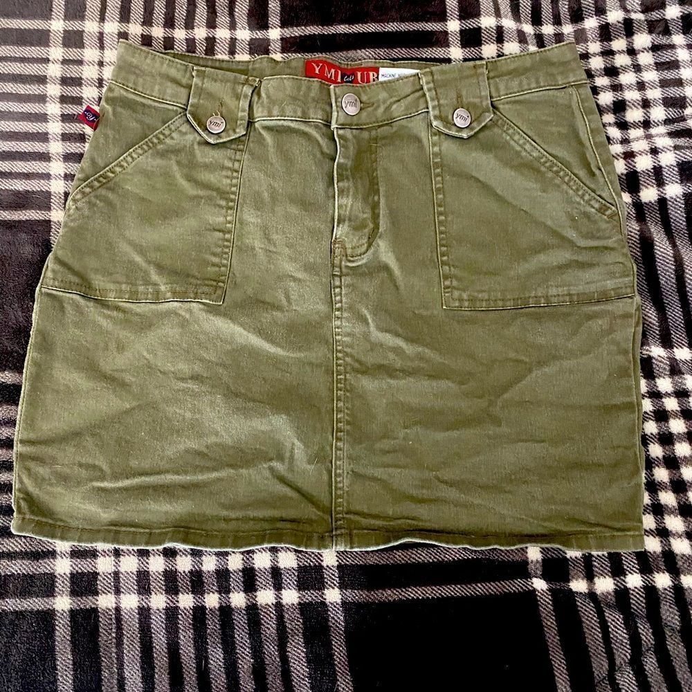 Women’s vintage YMI army green miniskirt